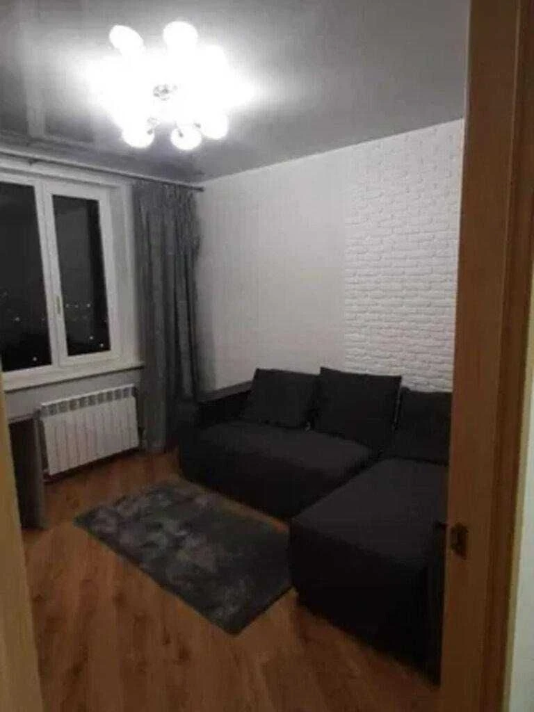 Продаж 2к квартири 45 кв. м на вул. Академіка Павлова