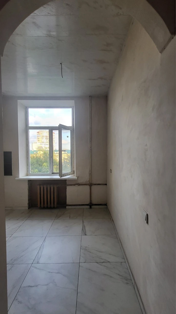 2к. кв. ЦЕНТР (кафе 1654 | Никольский), м. Конституции