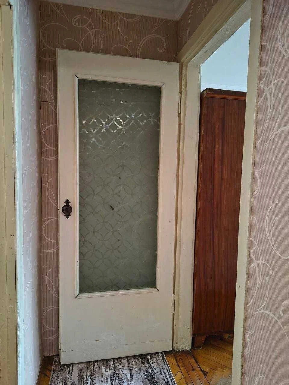 Продам 2-кімнатну квартиру на Садовому проїзді