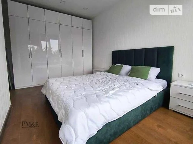 Long-term rental of a 1-bedroom apartment at 35B Vasyl Sutytsia Street • I