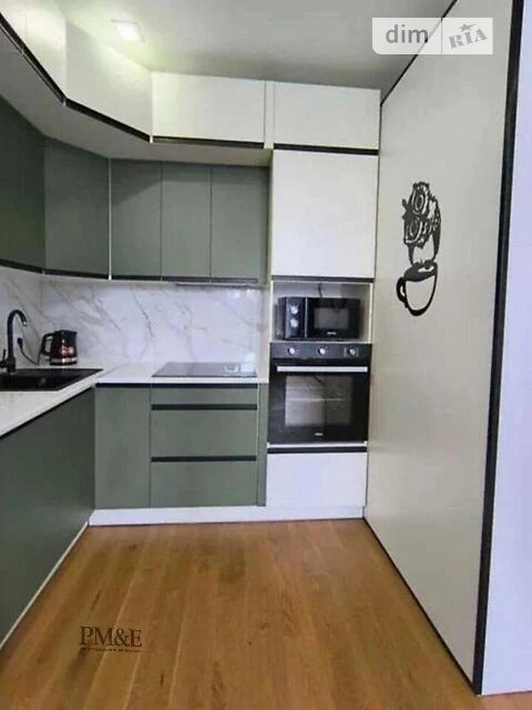 Long-term rental of a 1-bedroom apartment at 35B Vasyl Sutytsia Street • I