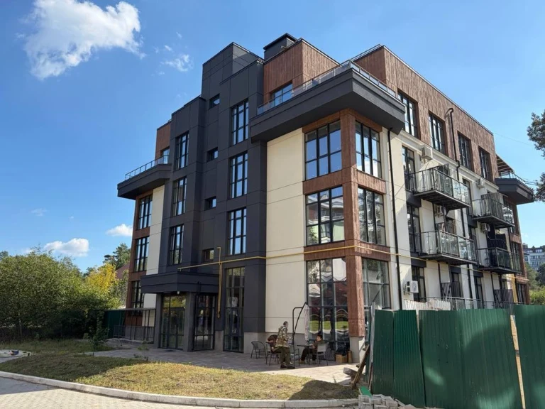 Продається в ЖК Клубний будинок  2, 1 кім. квартира по вул.