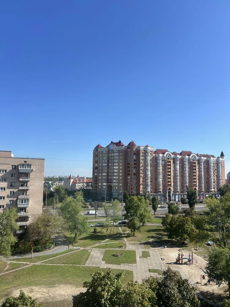 БЕЗ% Продаж 3к квартири проспект Івасюка Героїв Сталінграду