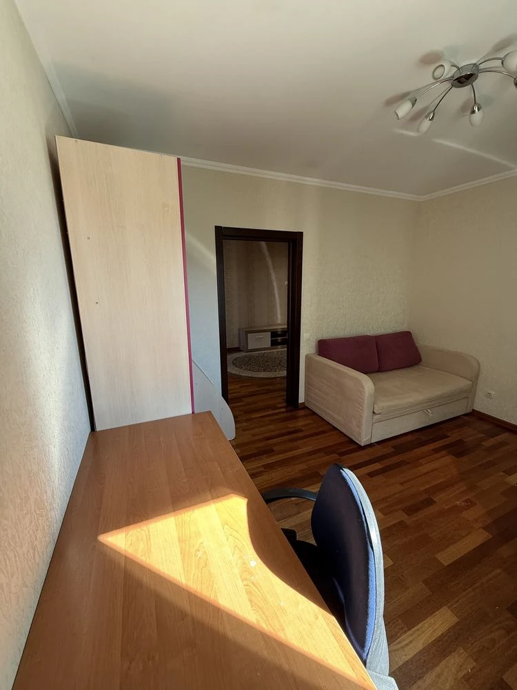 Продаж 3 кім кв  Урлівська Позняки