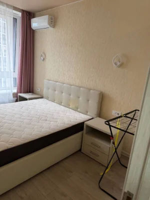 Продам 1 ком квартиру ЖК славутич Осокорки Позняки