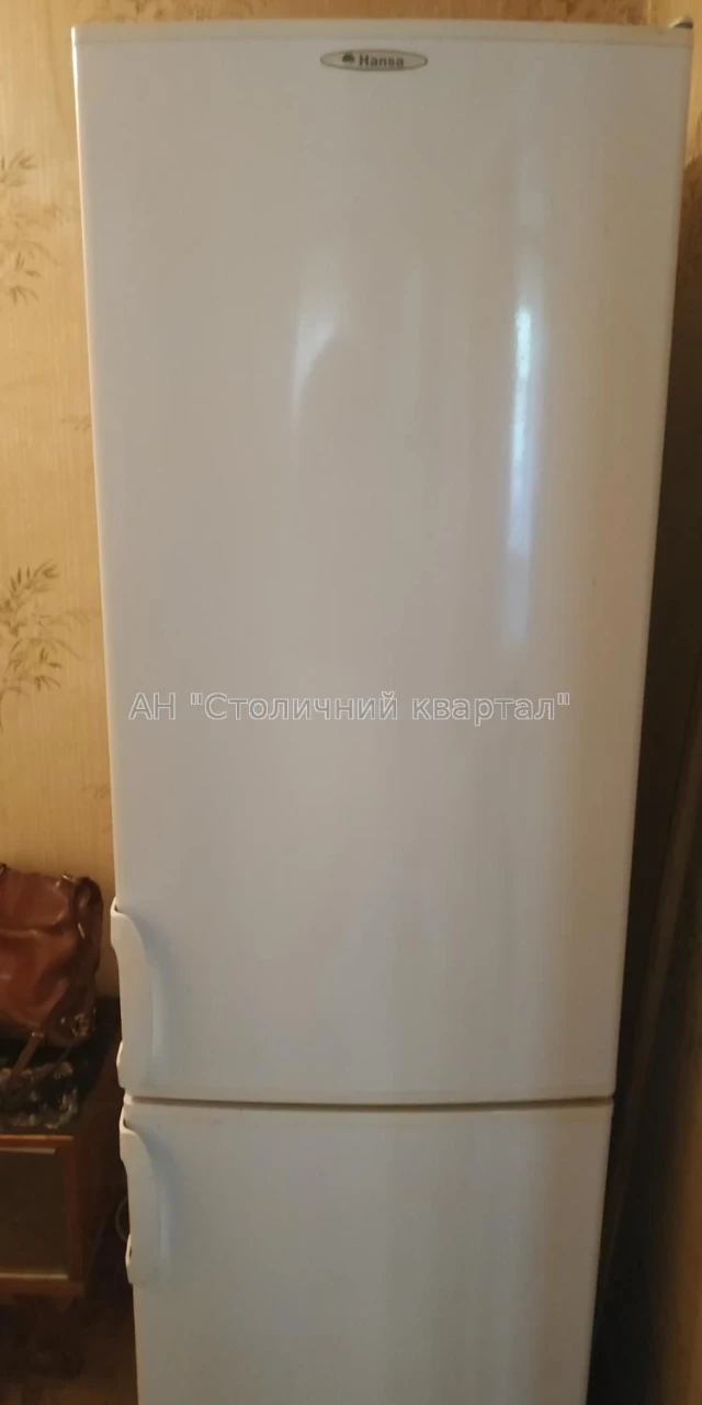Продаж двокімнатної квартири. НАУ. Гузара, 8.
