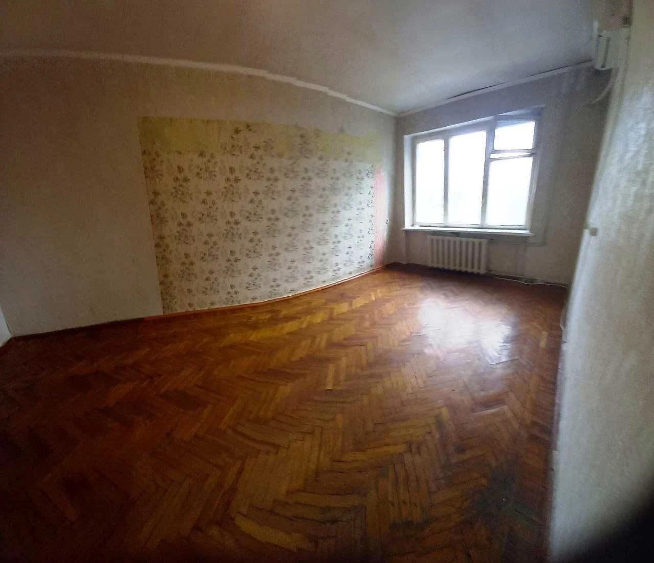 Продам 3х комнатную квартиру на 12 квартале