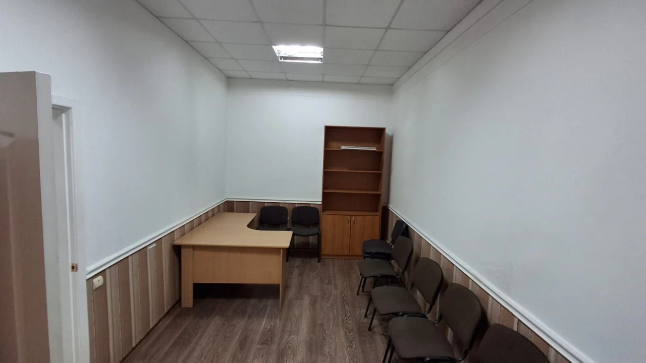 Продам 1 комнатную Конная/Украинский театр