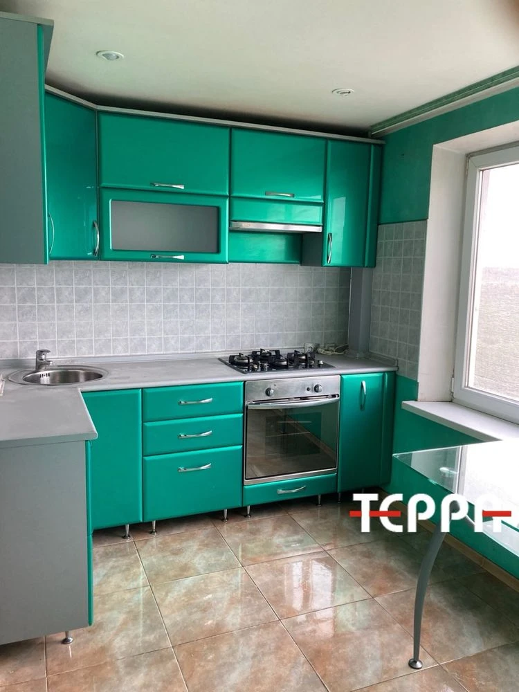 Продаж 2-кімнатної квартир, оеремі кімнати, Правий