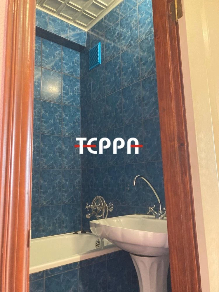 Продаж 2-кімнатної квартир, оеремі кімнати, Правий