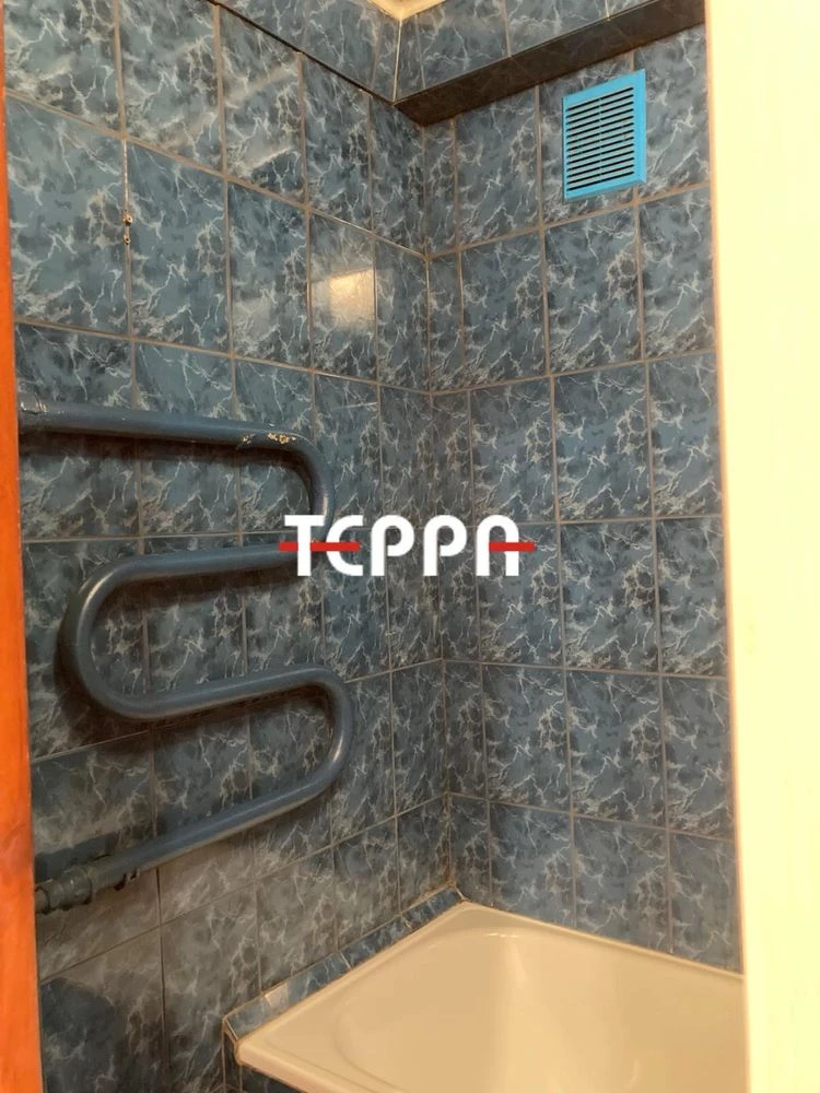Продаж 2-кімнатної квартир, оеремі кімнати, Правий