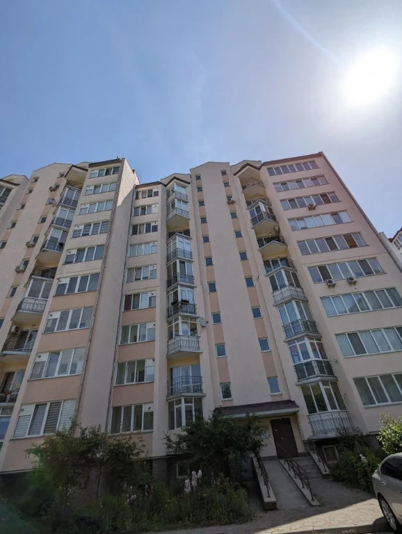 Терміновий продаж просторої 3 кімн квартири, Пасічна, зданий