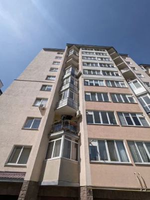 Терміновий продаж просторої 3 кімн квартири, Пасічна, зданий