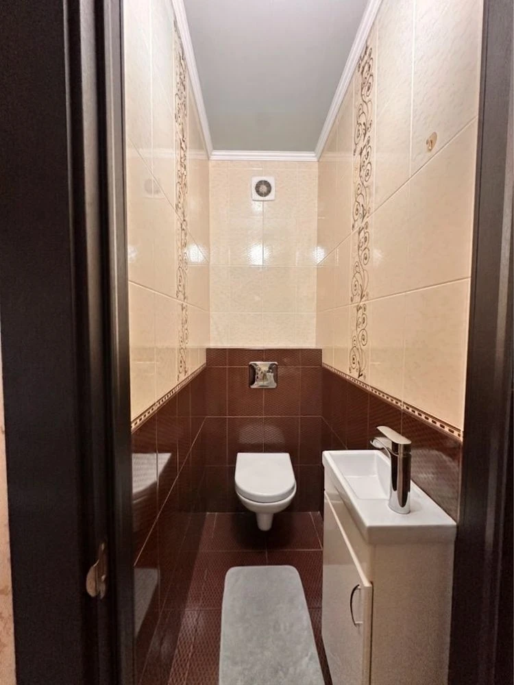 Продаж 3 кімнатної квартири клубного формату
