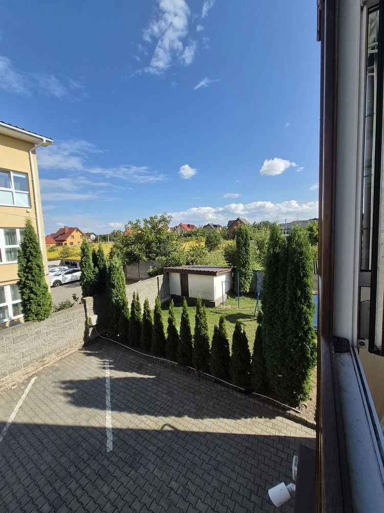 Продаж 3 кімнатної квартири клубного формату