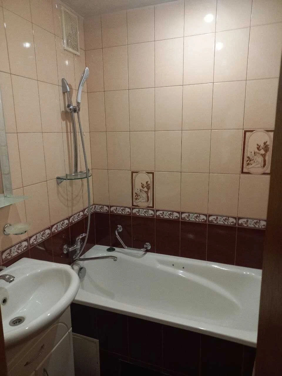 Own 1 room apartment in the center of Peskova
