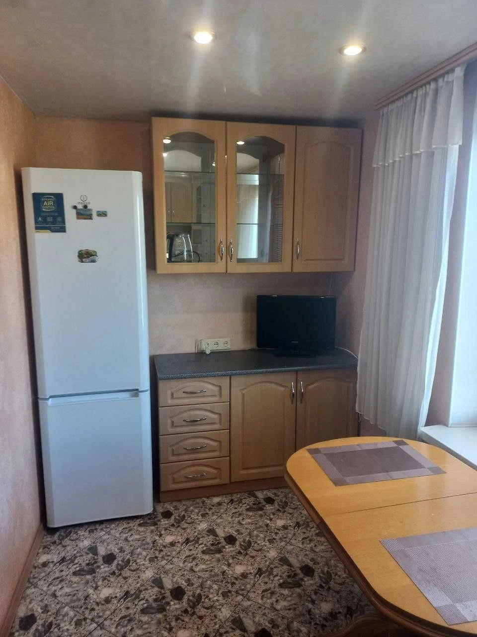 Own 1 room apartment in the center of Peskova