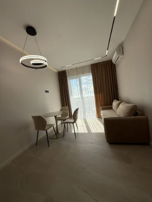 Продаж 1,5 кімнатної квартири 42,5 кв м Elit Park  містечко