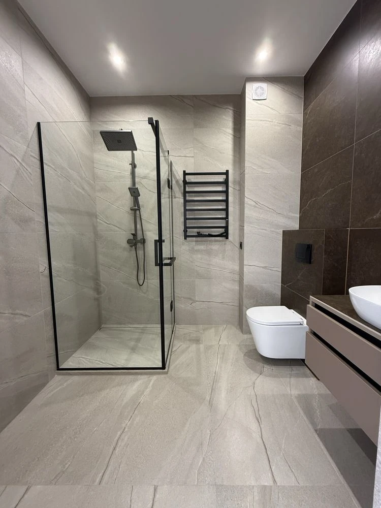 Продаж 1,5 кімнатної квартири 42,5 кв м Elit Park  містечко