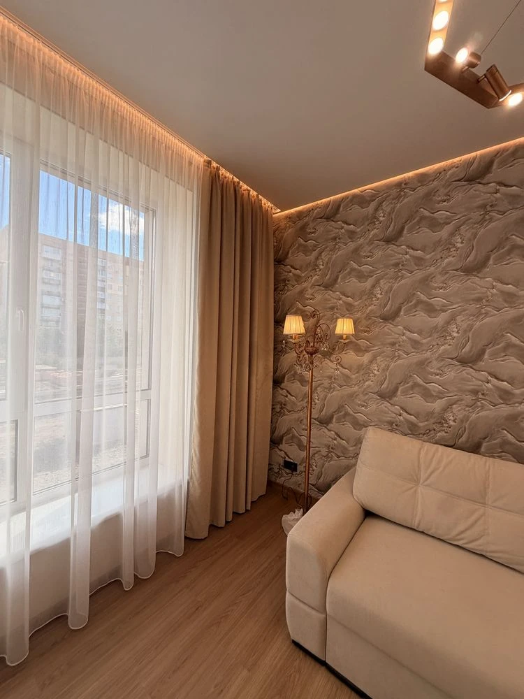 Продаж 1,5 квартири/ новобудова