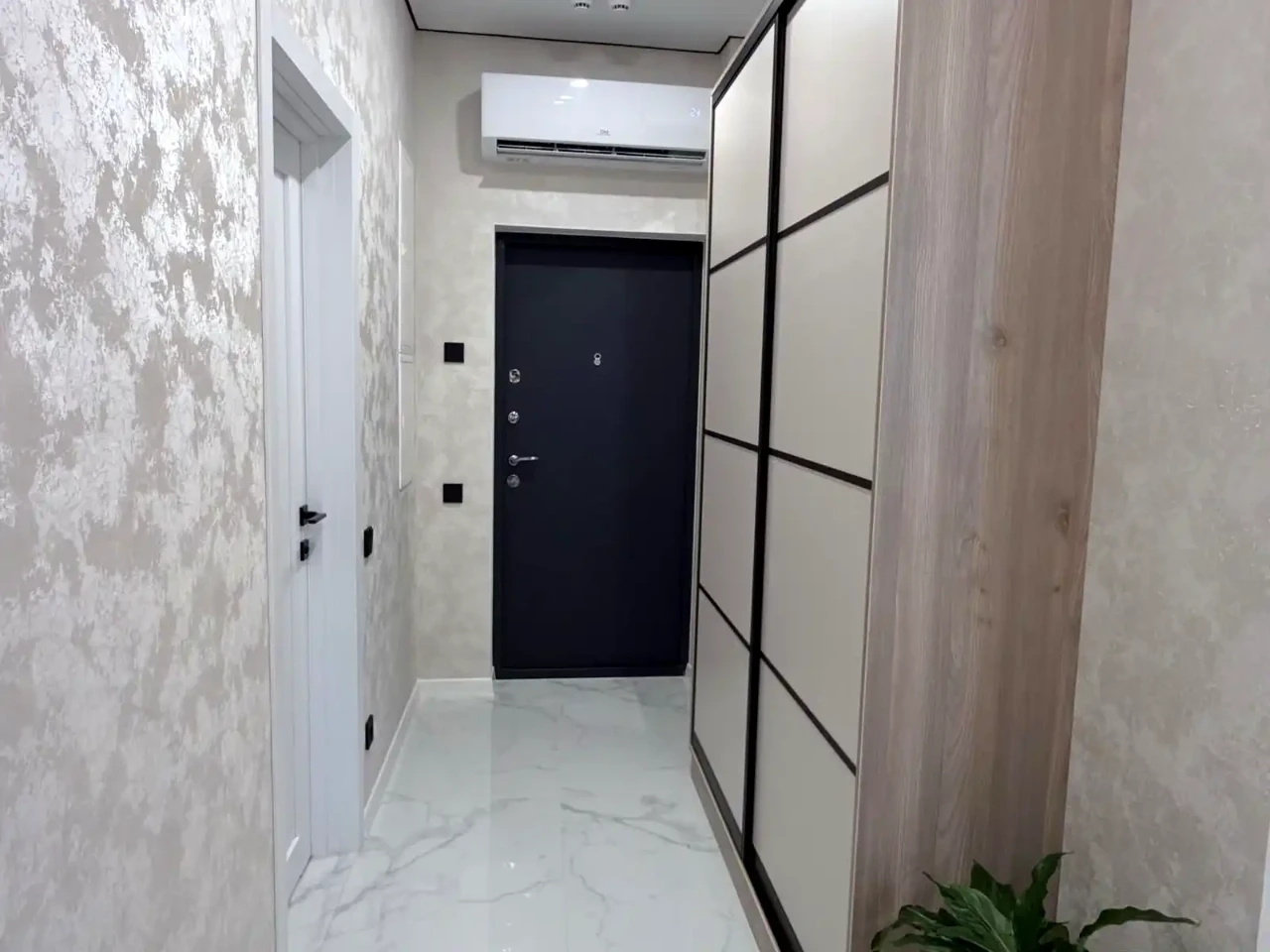 Оренда квартири 2-кімн. 45 м² 17/25 пов.
