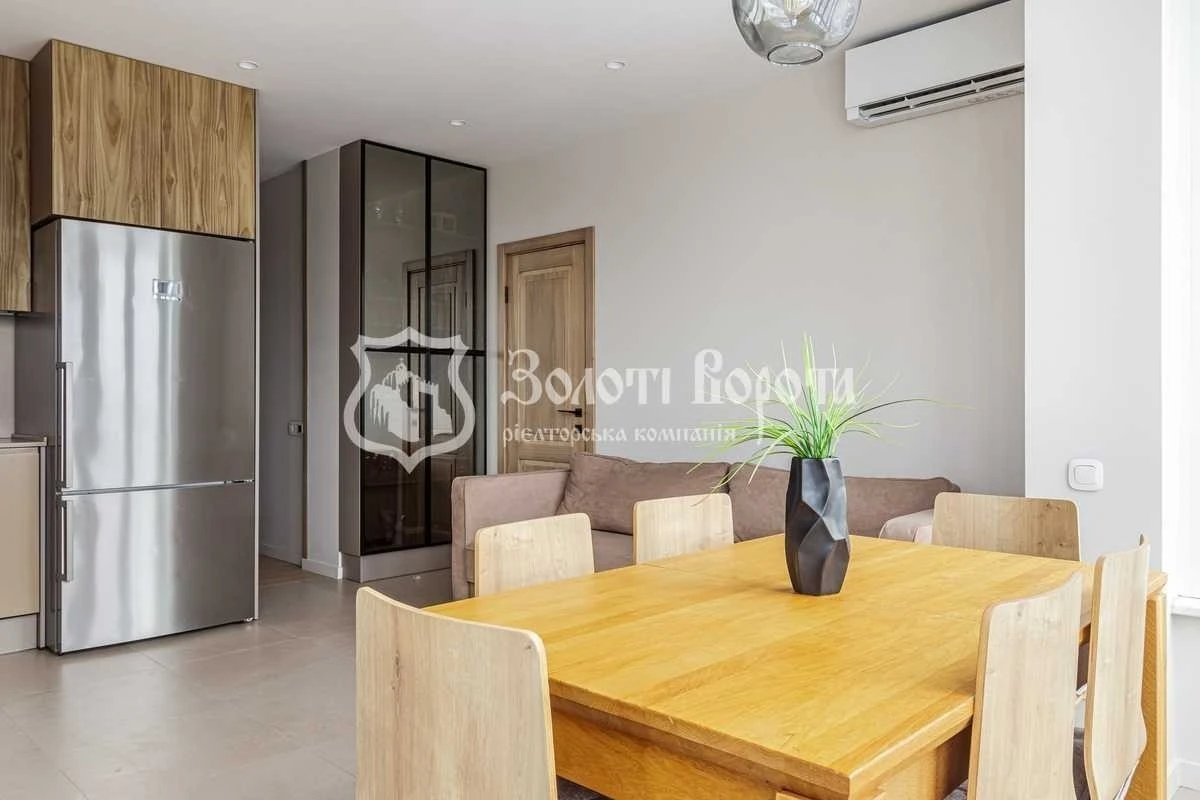 2-room apartment for sale 62.3 m², Kakhovska St., 62