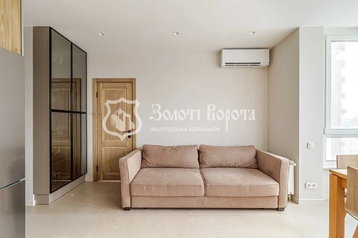 2-room apartment for sale 62.3 m², Kakhovska St., 62