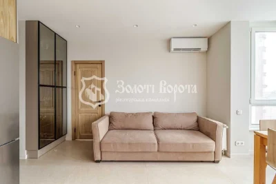 2-room apartment for sale 62.3 m², Kakhovska St., 62
