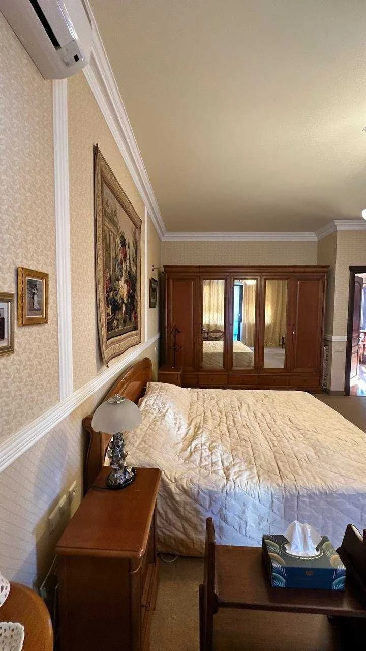 Sale of a House by the Sea | 9th Station of the Great Fountain