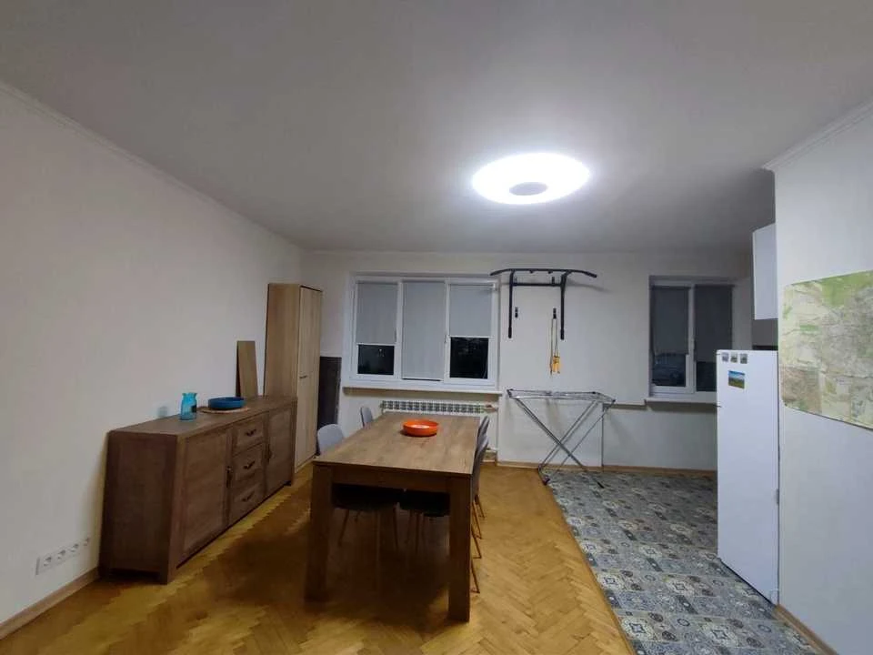 Apartment. Myrona Tarnavського Street, Lviv.