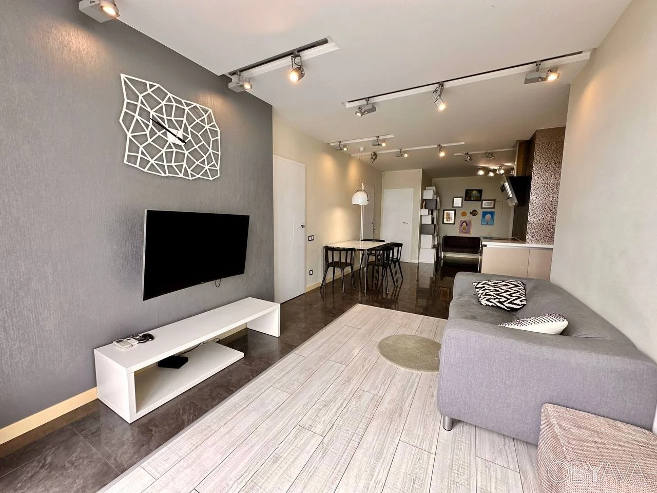 We offer a 2-bedroom apartment for rent in the Park Stone residential complex on Obolon.