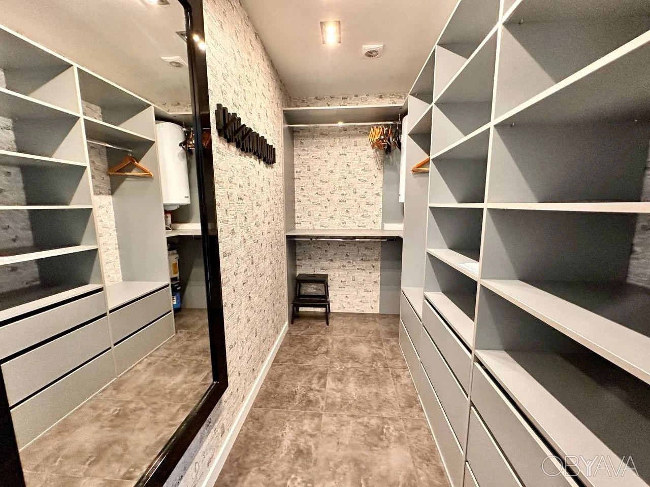 We offer a 2-bedroom apartment for rent in the Park Stone residential complex on Obolon.
