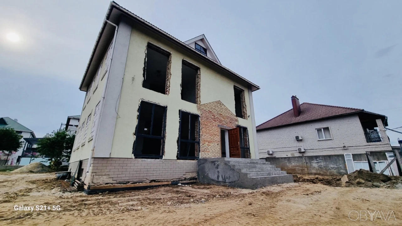 Продаж 8.3 соток фасаду Софіївська Борщагівка під комерцію