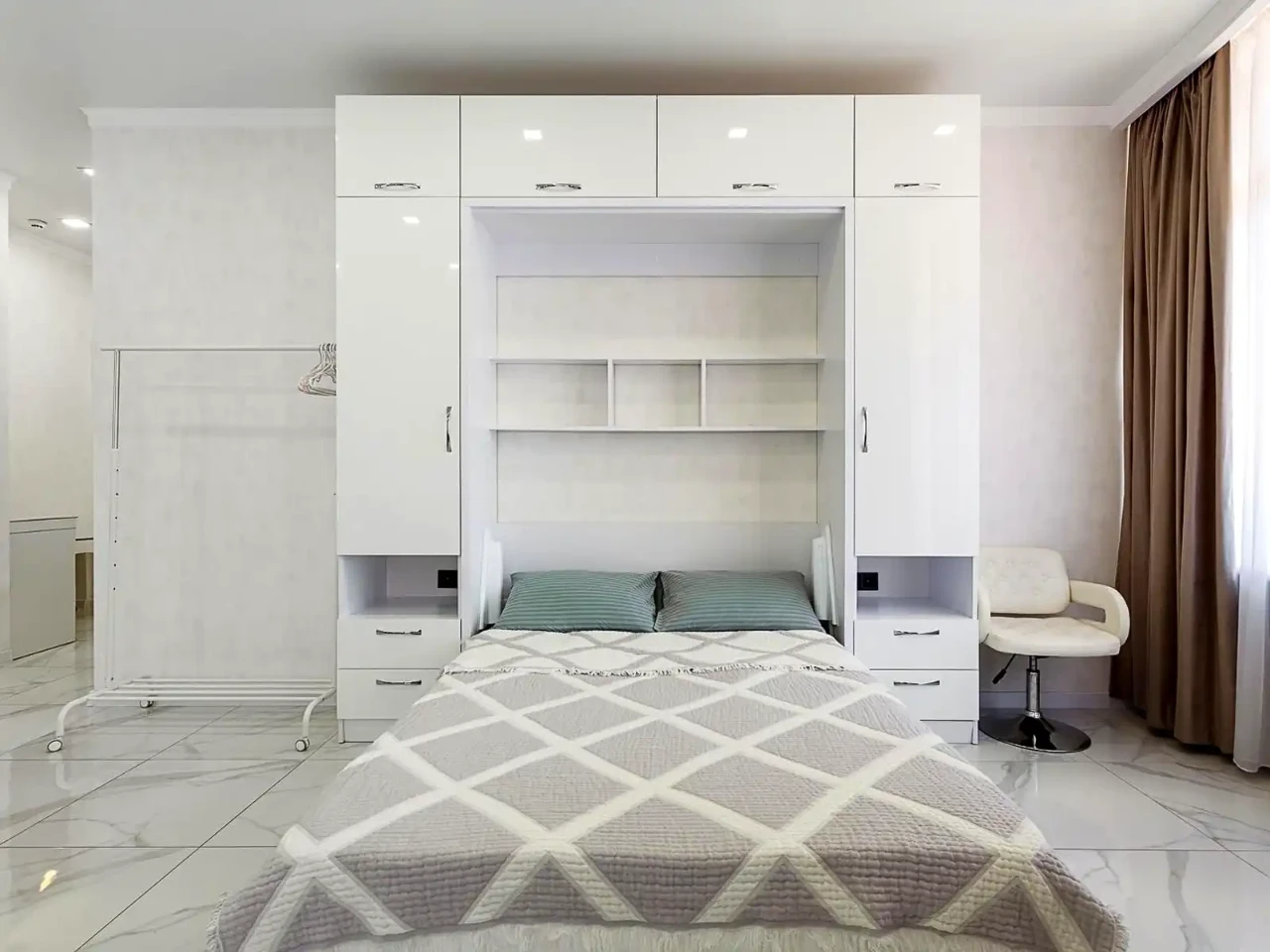 Сдается 1-комнатная квартира 40 м² на 23 этаже