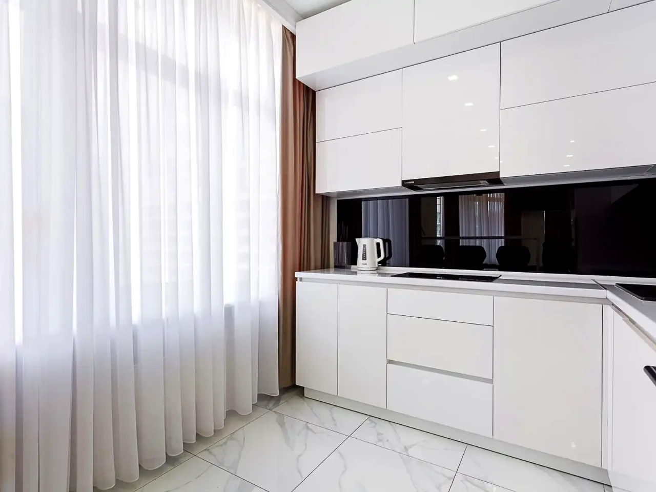 Сдается 1-комнатная квартира 40 м² на 23 этаже