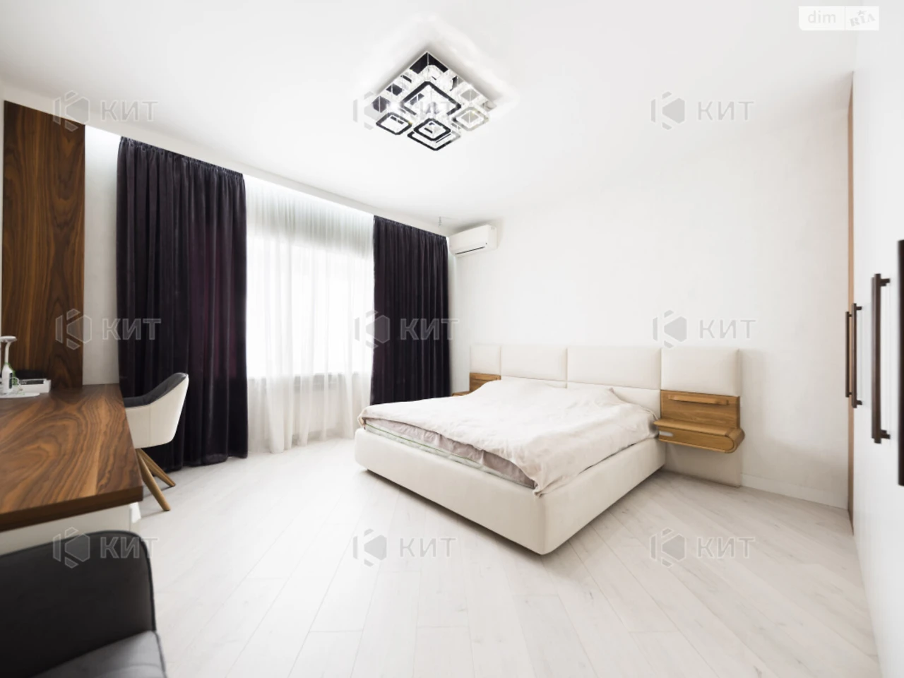 Apartment for Sale: Center