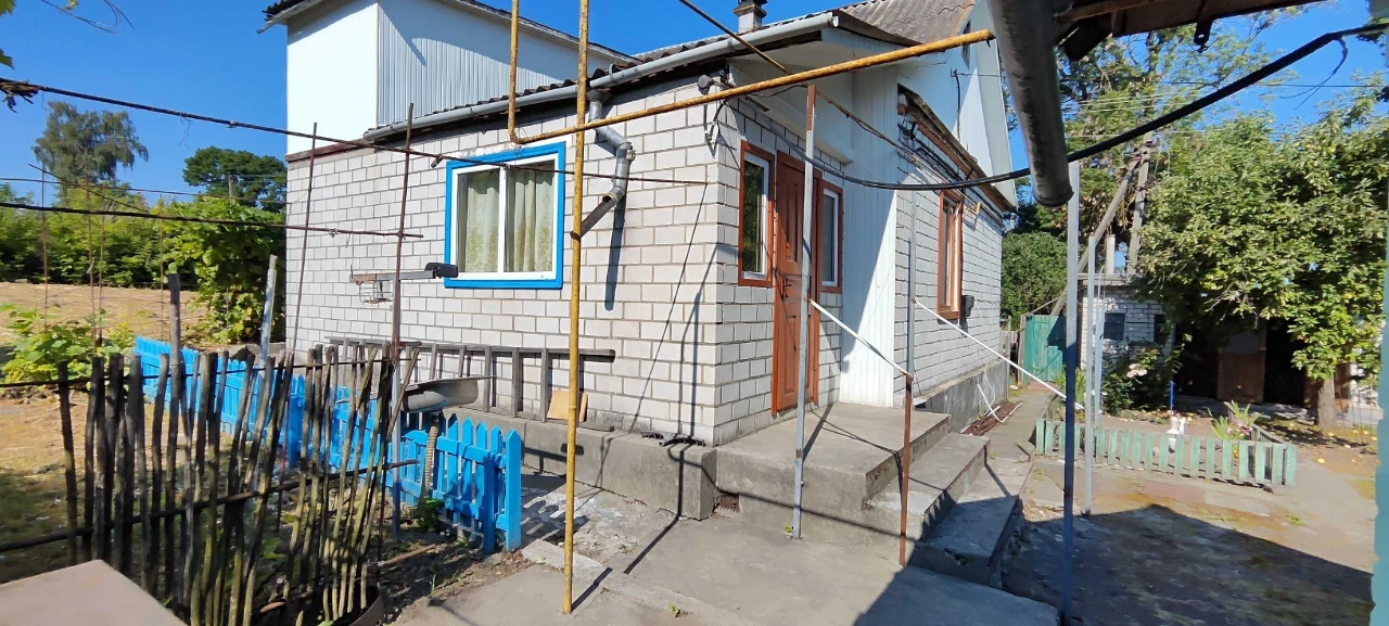 Brick house for sale with land