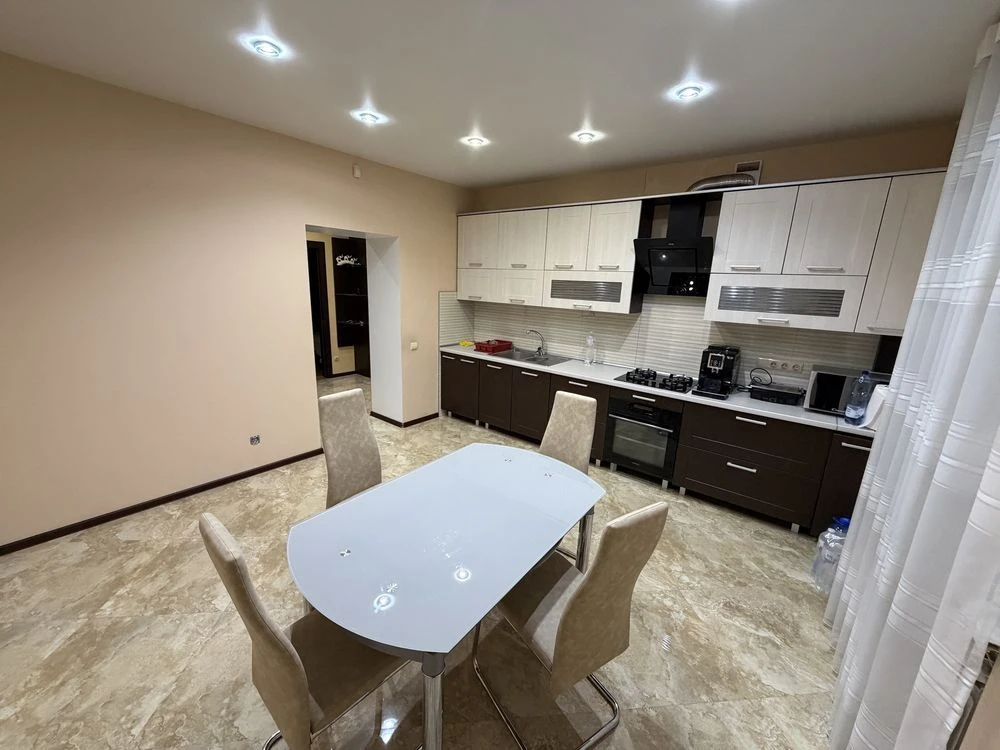 Sale of a 3-room apartment in K. Olgy