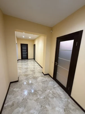 Sale of a 3-room apartment in K. Olgy