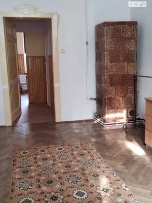 Apartment for Sale: Near the Train Station