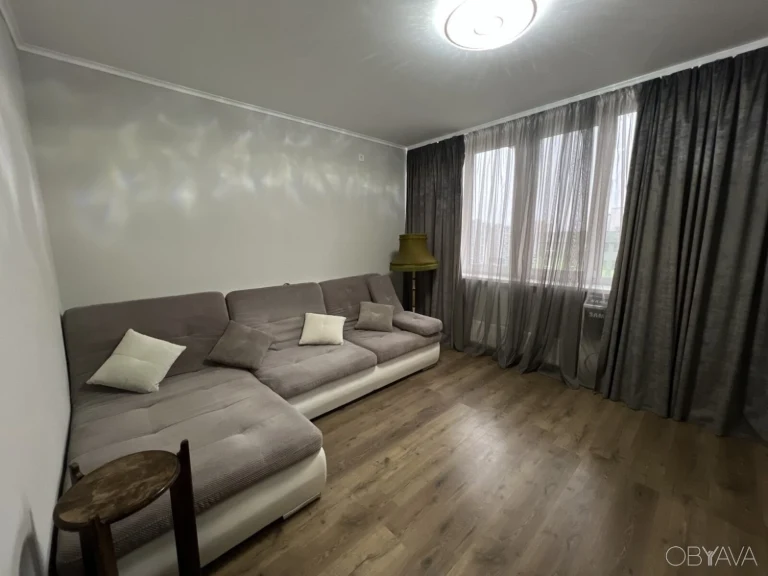 2-комнатная квартира, 77 кв.м