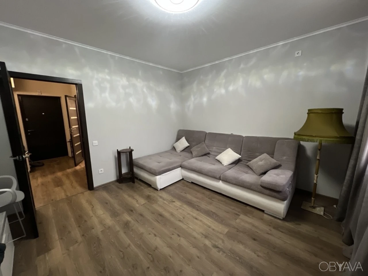 2-комнатная квартира, 77 кв.м