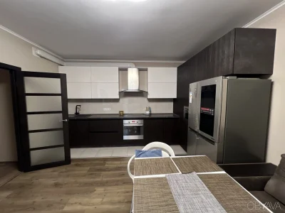 2-комнатная квартира, 77 кв.м