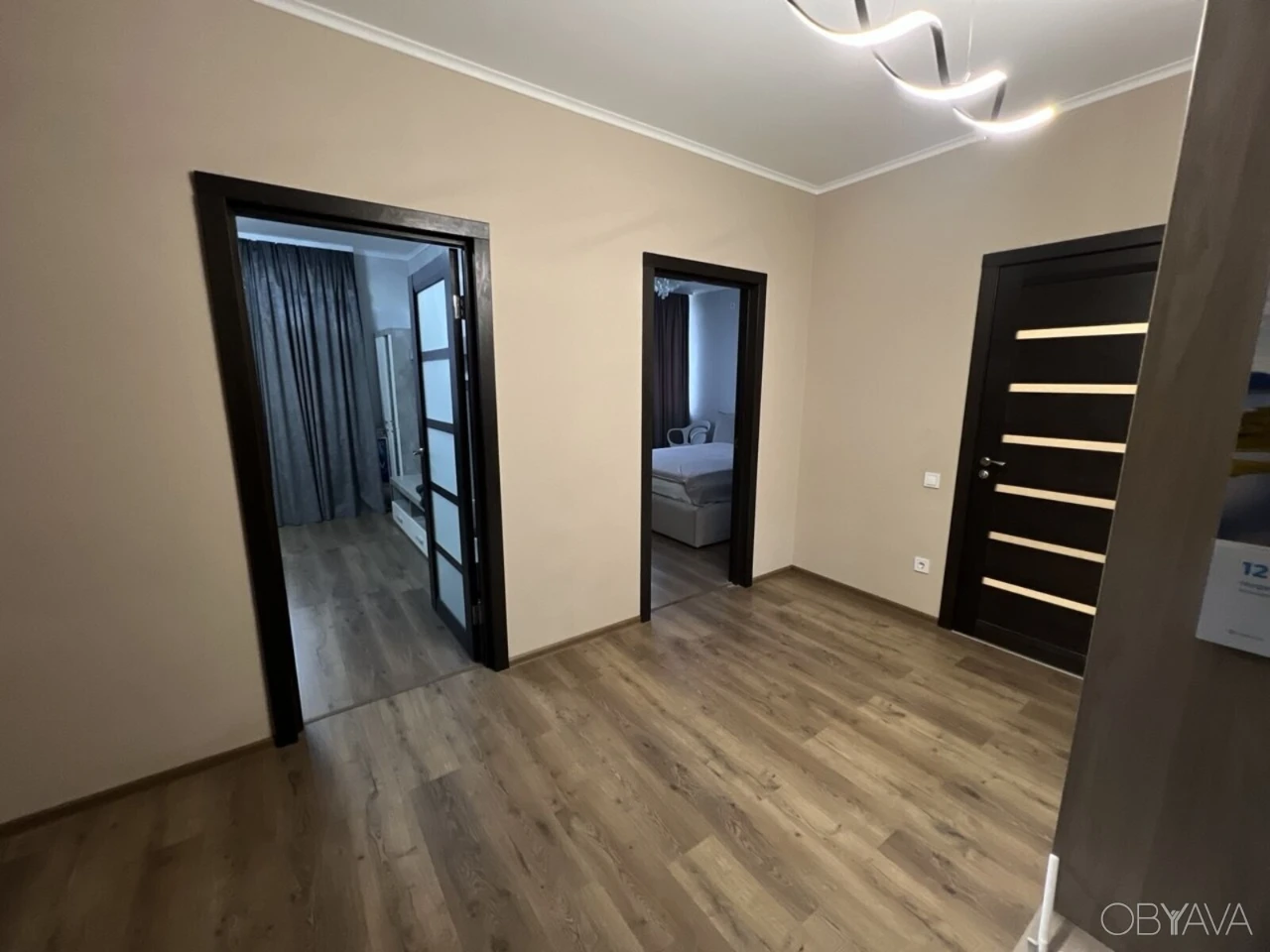 2-комнатная квартира, 77 кв.м
