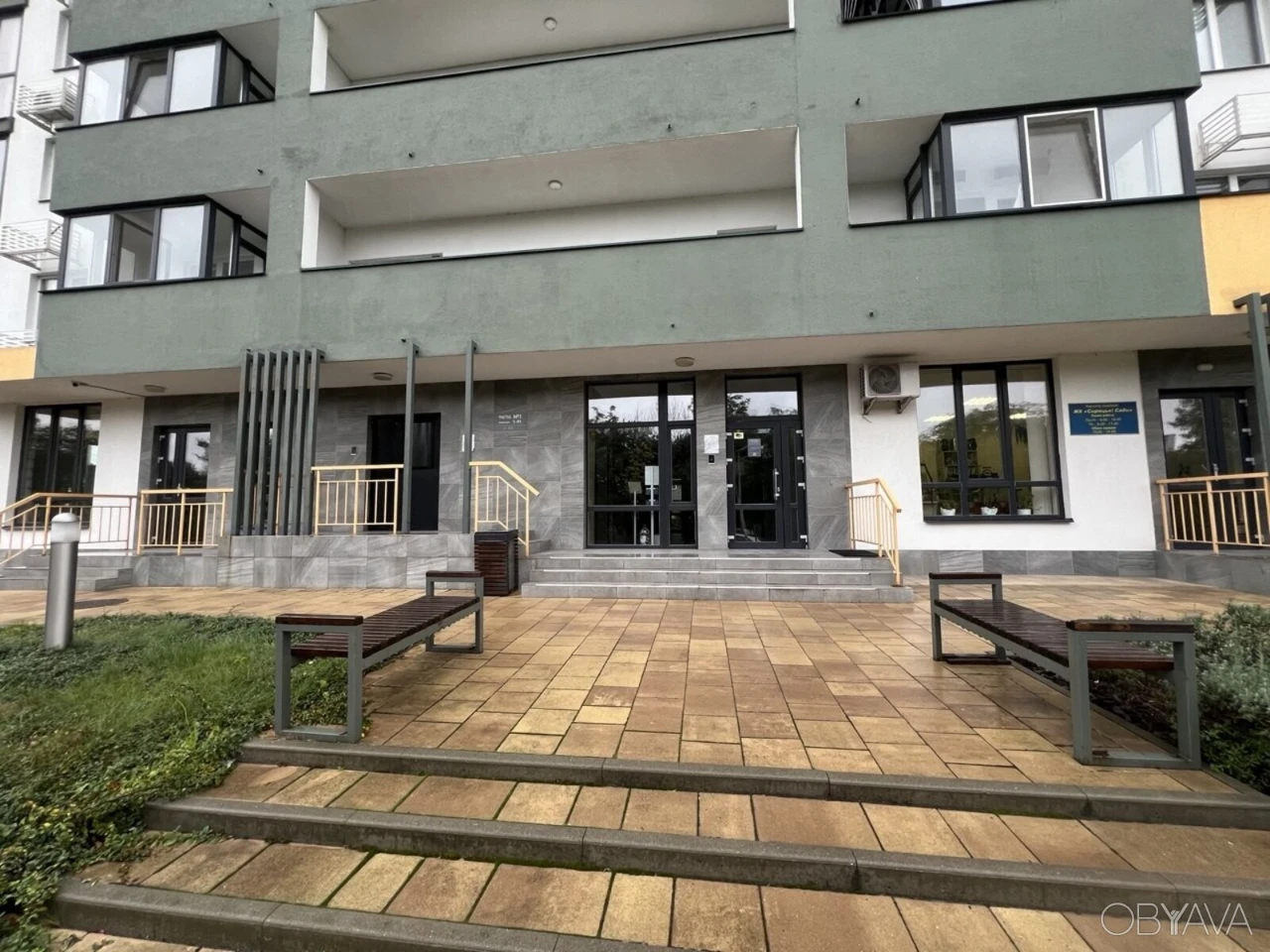 2-комнатная квартира, 77 кв.м