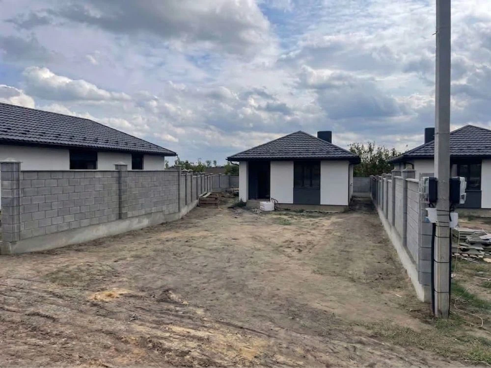 Будинок біля Житинського кільця