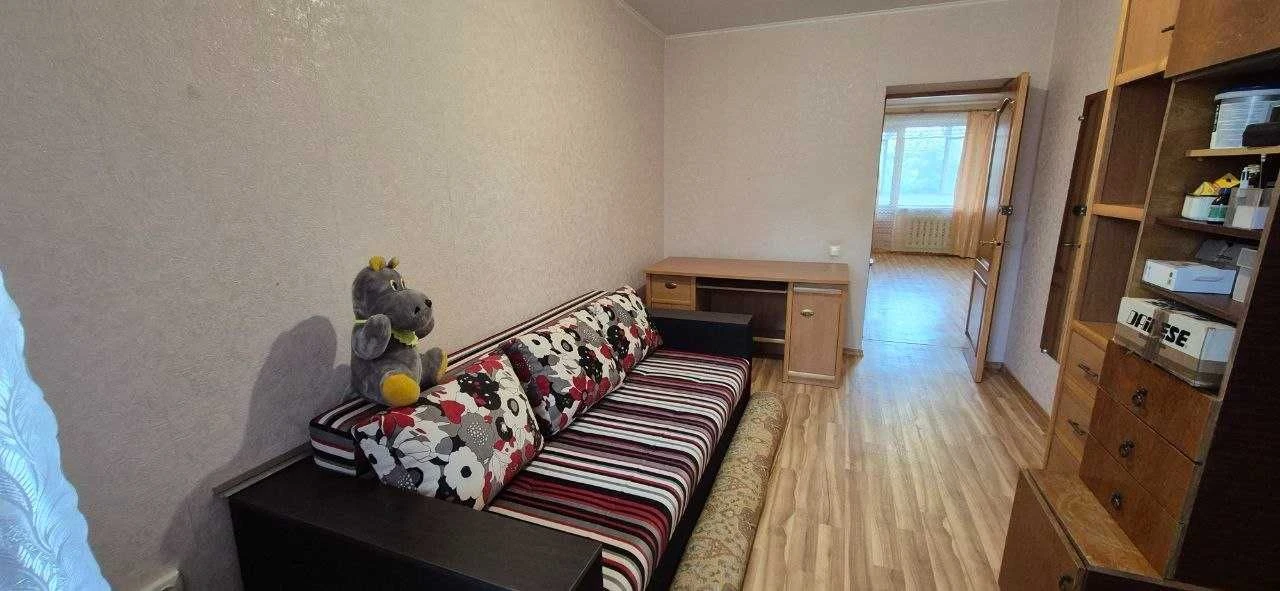 Продажа 4-комнальной квартиры в районе кинотеатра Мир