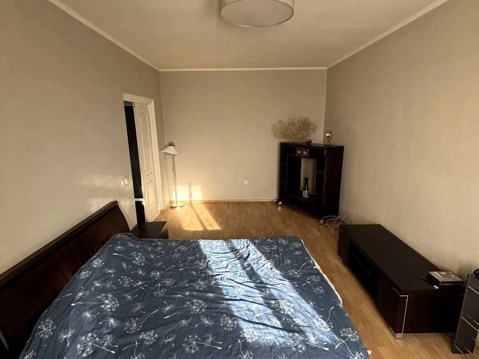 Apartment. Akademika Palladina Prospect