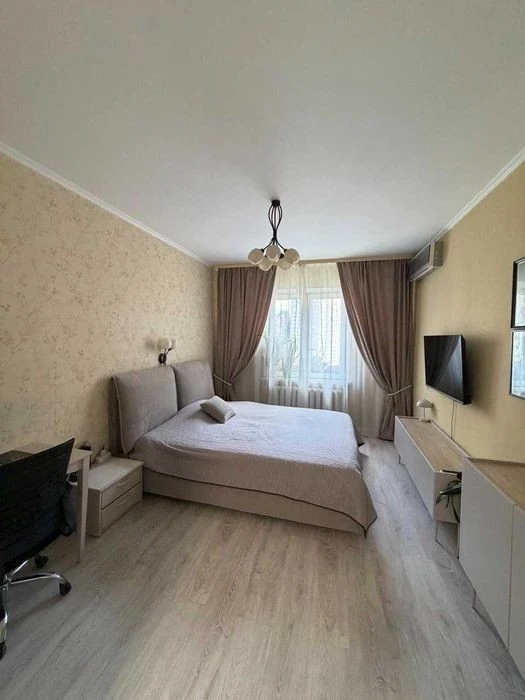 For sale 2-room apartment, Urlivska Street 17