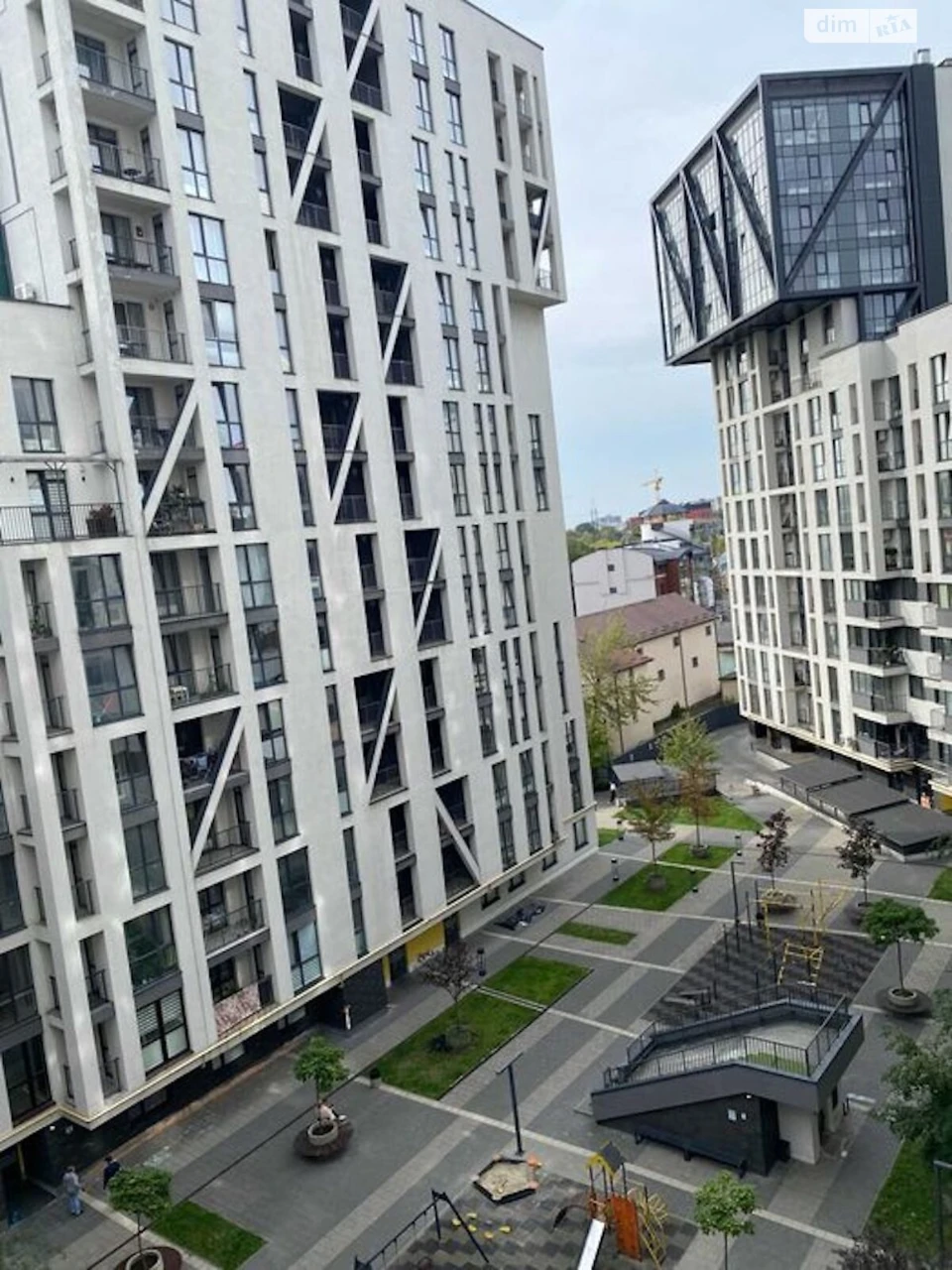 Sale of Apartment in New World